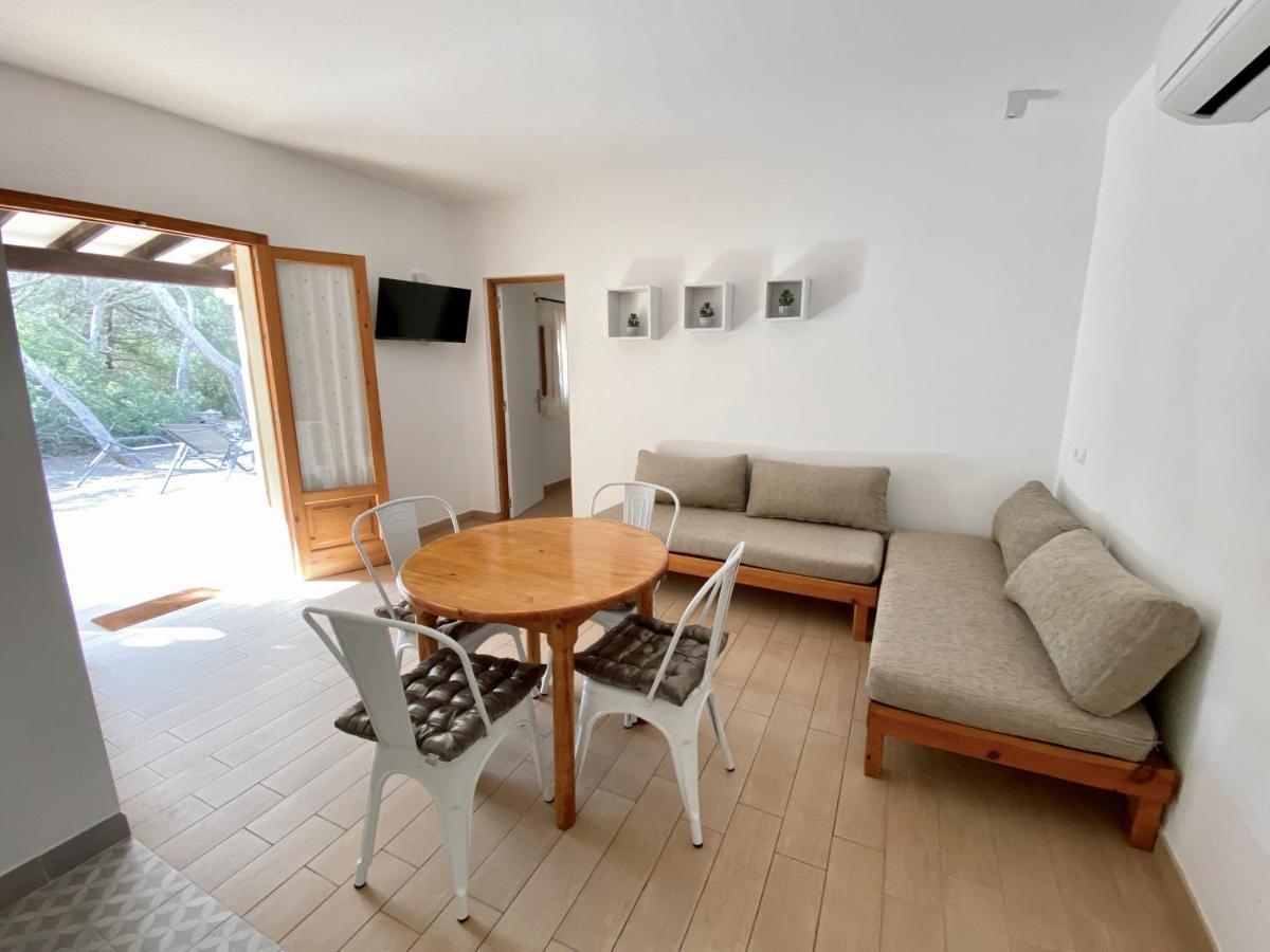 Campanitx Villas - Astbury Formentera إس كالو المظهر الخارجي الصورة