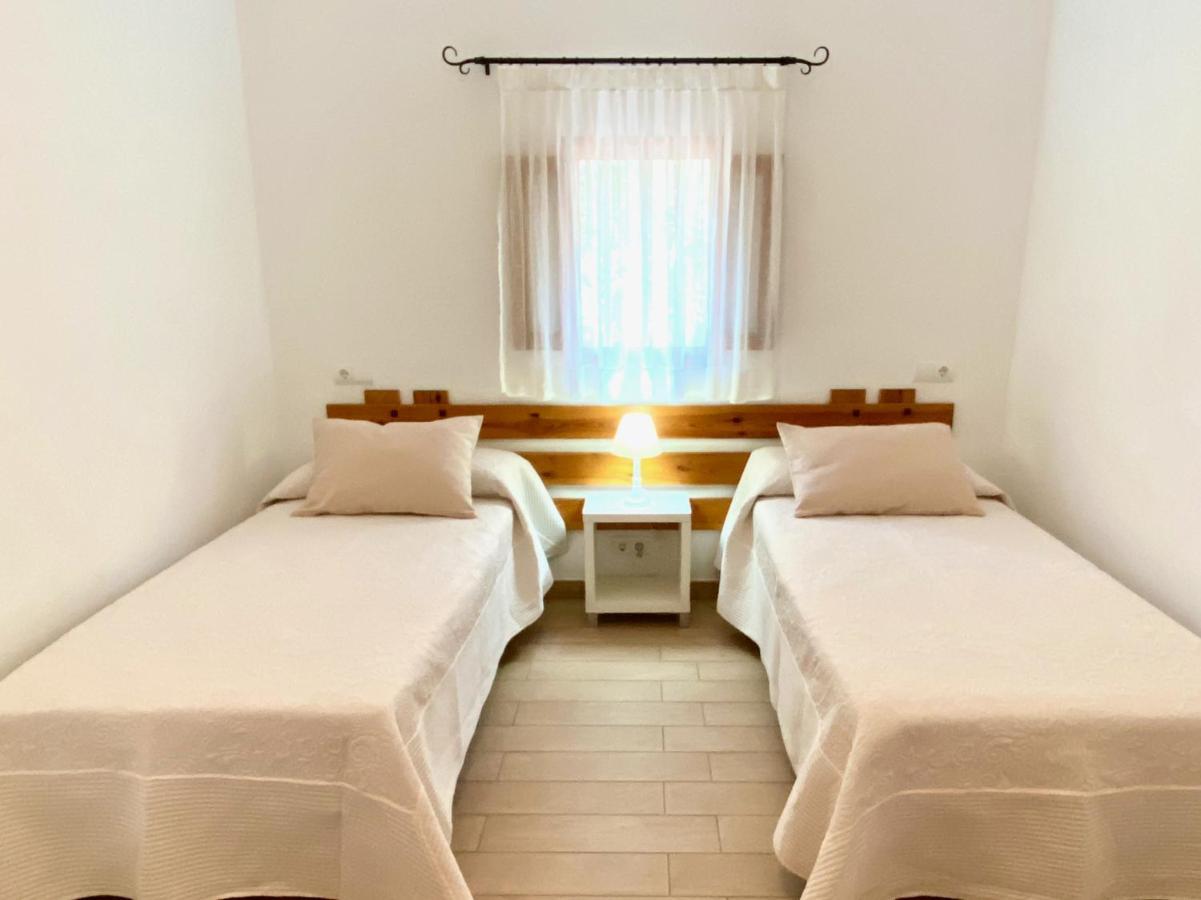 Campanitx Villas - Astbury Formentera إس كالو المظهر الخارجي الصورة